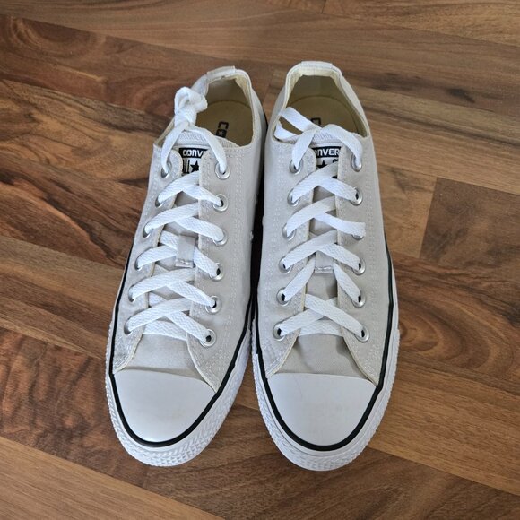 Converse light grey sneakers - Picture 3 of 5